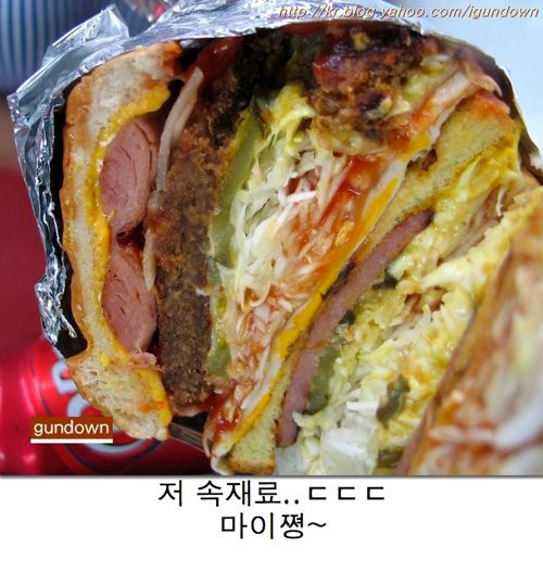 가성비 최강 햄버거.jpg