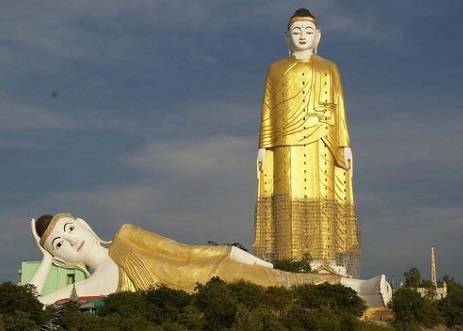 옆집 예수는 취업했다더라