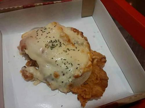 kfc 신메뉴 치짜의 점별 완성도 차이