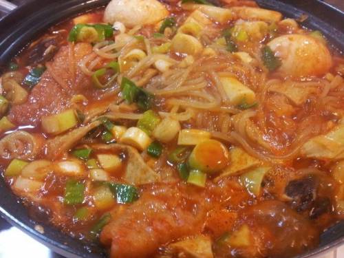 떡볶이 vs 떡볶이