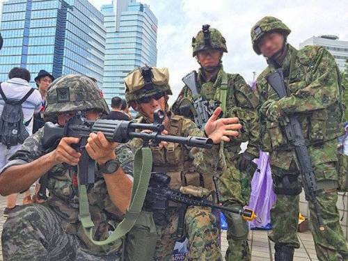 열도 밀리터리 매니아들의 한국군 코스프레.jpg