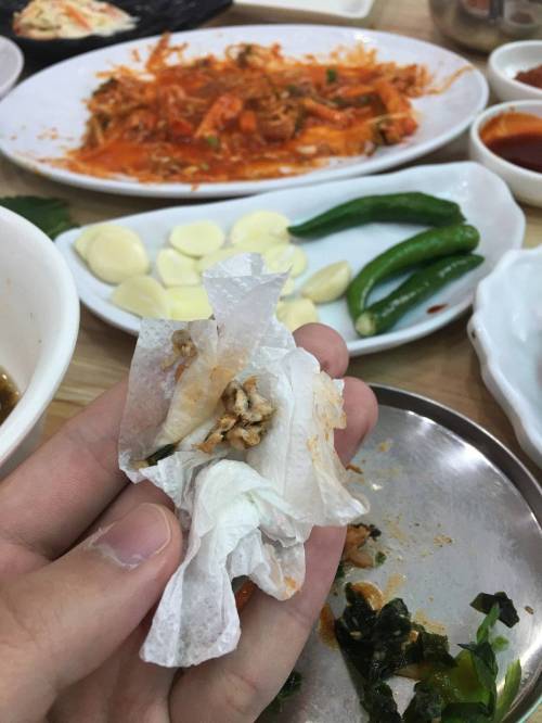 [약혐] 부산 기장 맛집에서 토한썰.jpg