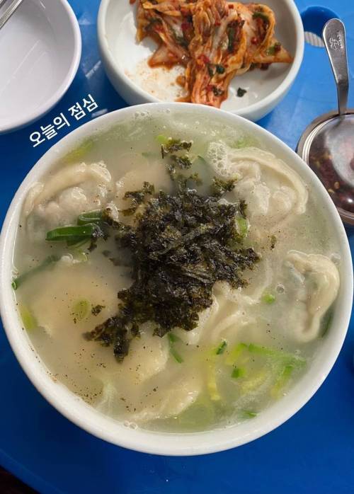 [스압] 칼국수에 존나 진심인 배우의 칼국수 맛집 정보 모음.jpg