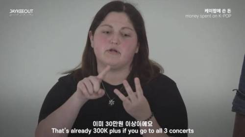 [스압] K-POP 외국인 팬이 케이팝에 쓴 돈.jpg