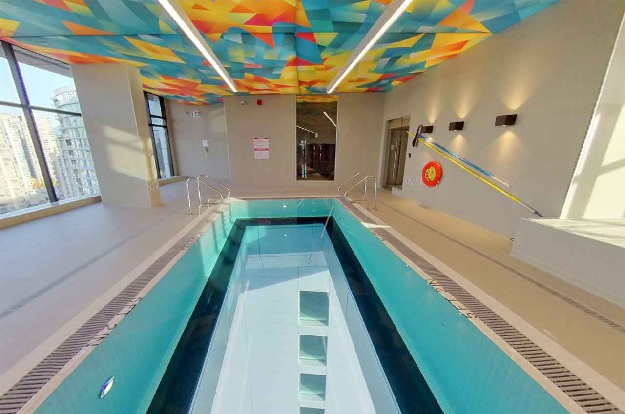 20층 높이의 투명 바닥 수영장 ㄷㄷ