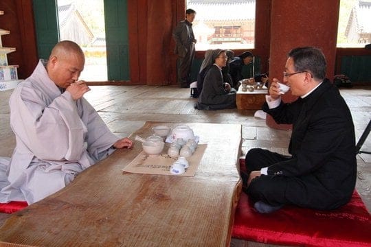 가톨릭 예비신부님들의 필수체험 .Catholic