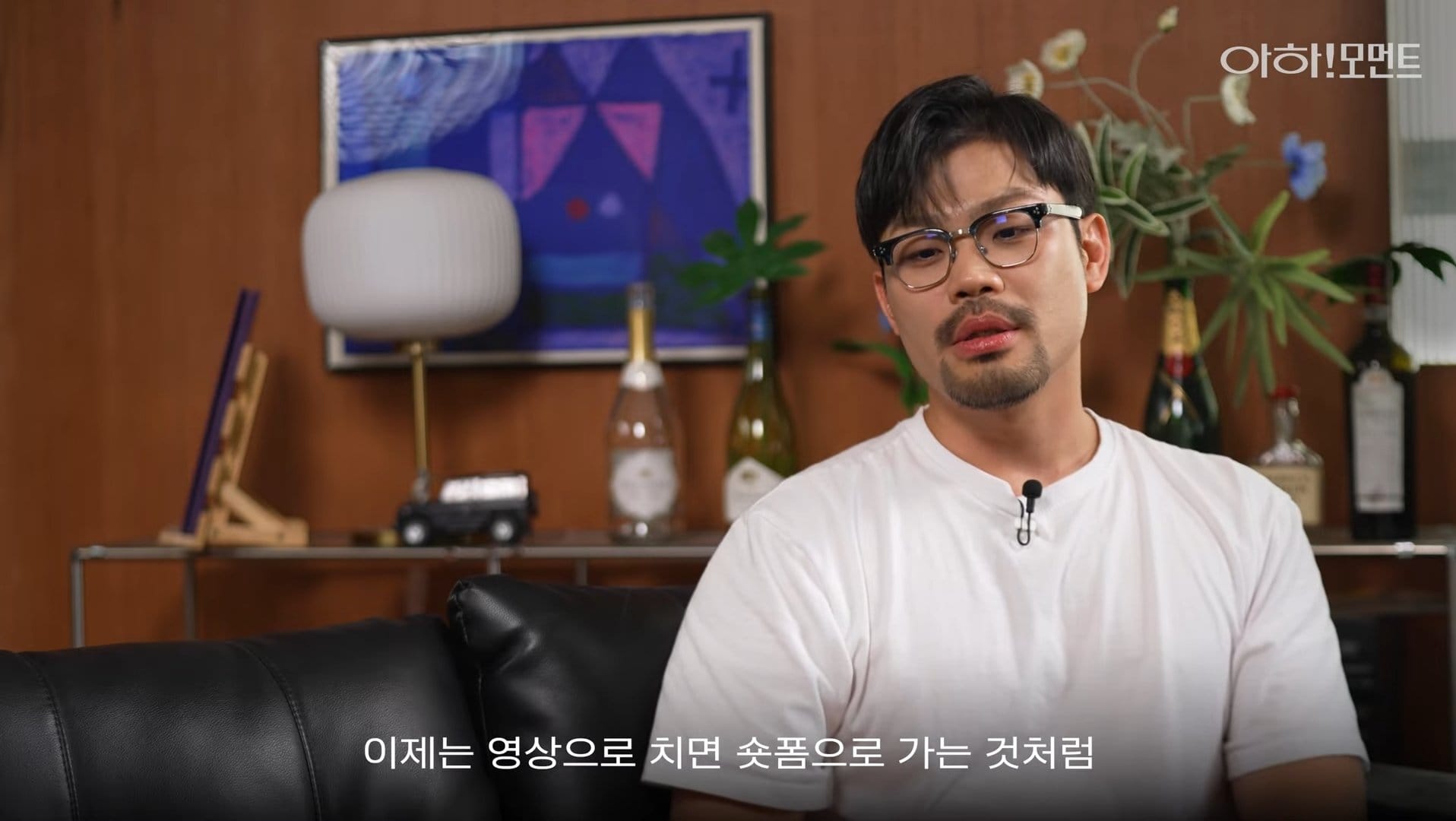 웹툰 작가들끼리 모였을때 하면 안되는 질문