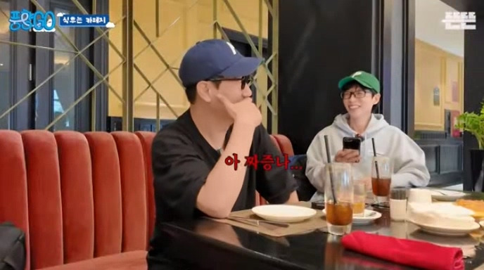  지석진 : 내 여행 스토리는 진짜 웃긴거 많아.jpg