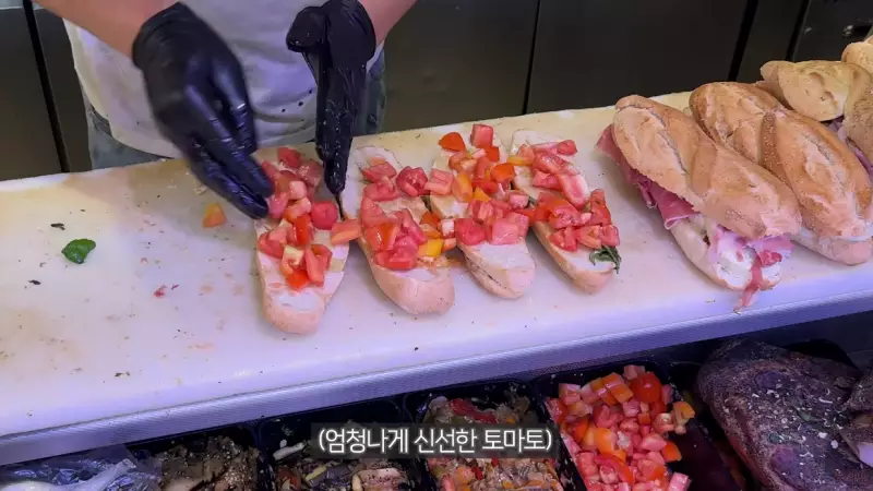 이탈리아에 있다는 맛있는 샌드위치.jpg