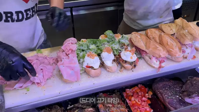 이탈리아에 있다는 맛있는 샌드위치.jpg